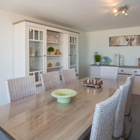 Daire Stylish W Sea Views Middelkerke